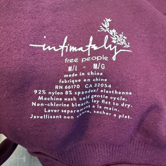 Free People Intimately Clean Lines Bodysuit Size Medium/Large Wine Preppy Staple - Picture 7 of 9